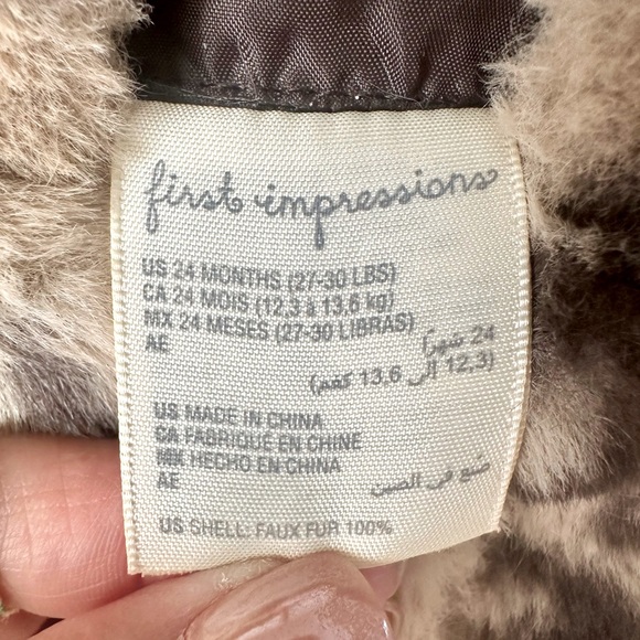 Twin Girls Leopard Fur Coat - Picture 5 of 5